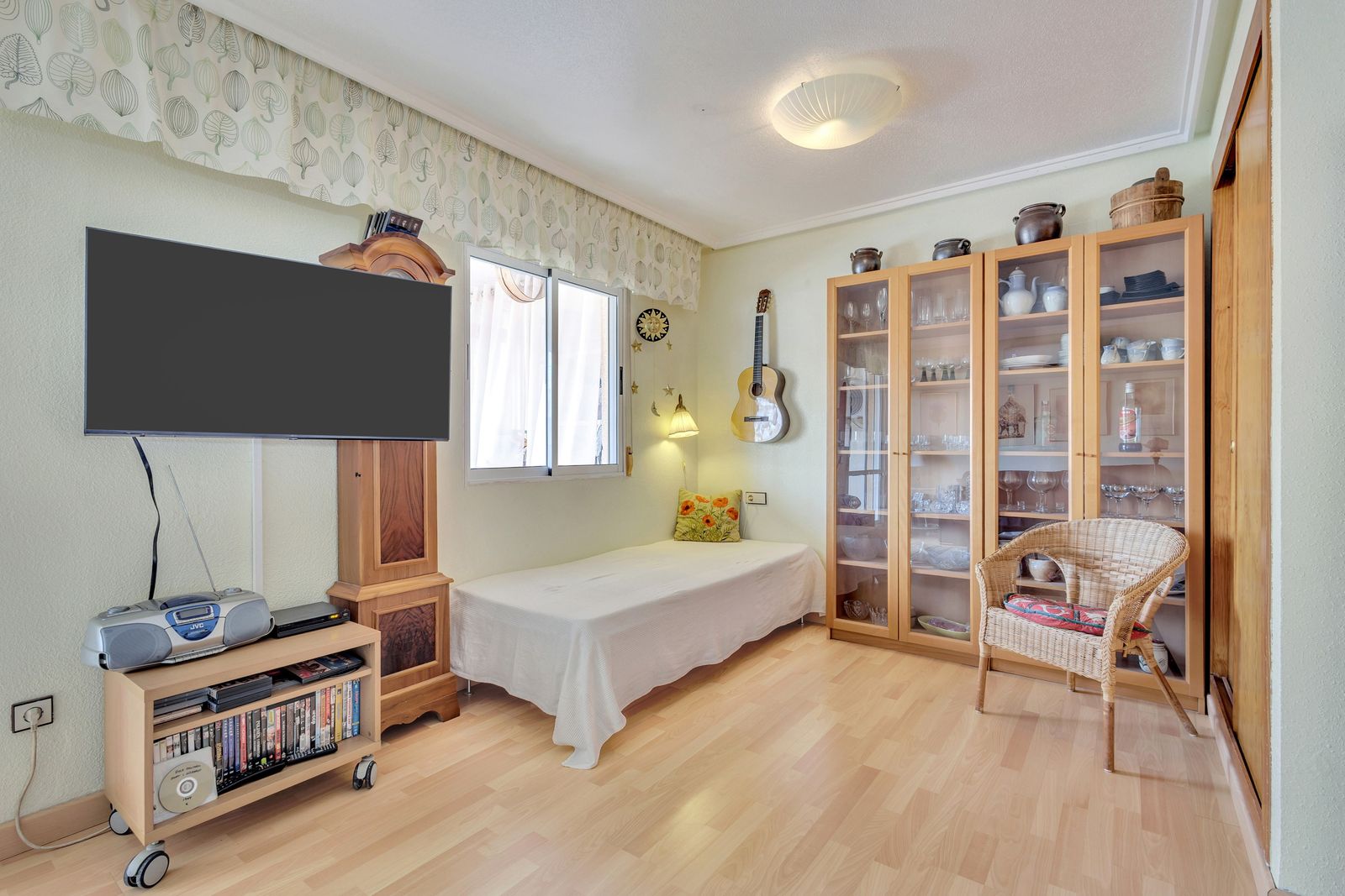 Apartamento com 1 quarto com piscina em Alicante, Espanha – Foto 13