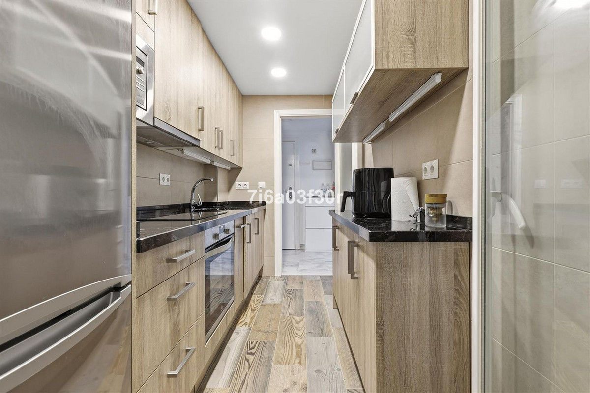 2 Bedroom Apartment in Marbella - Photo 16