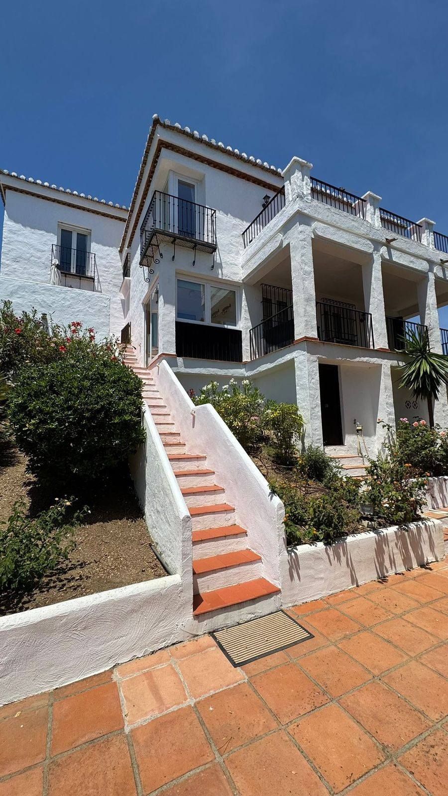 3 Bedroom Villa in Estepona - Photo 41