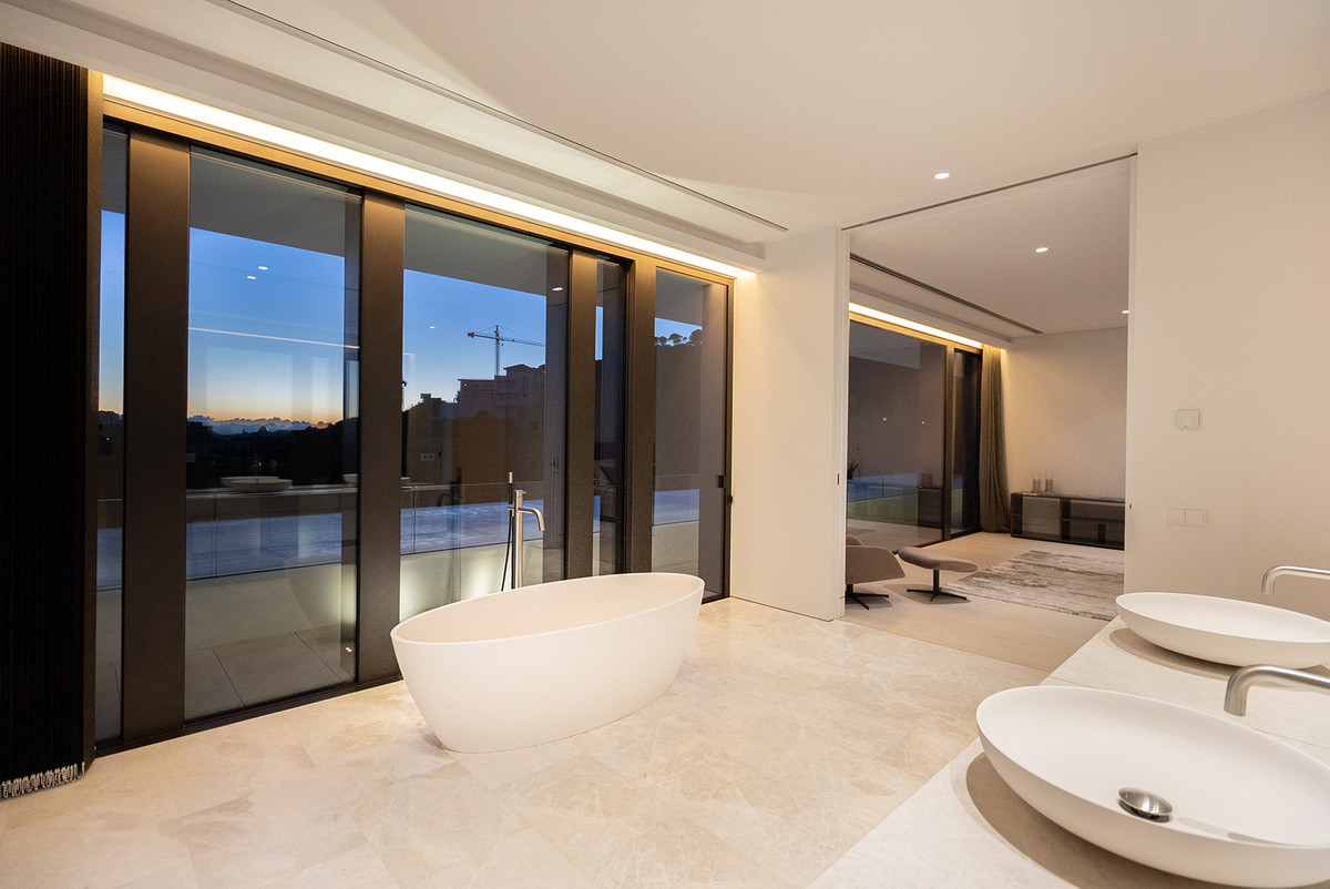7 Bedroom Villa in Benahavís - Фото 27