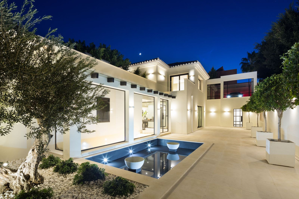 5 Bedroom Villa in Marbella - Foto 24