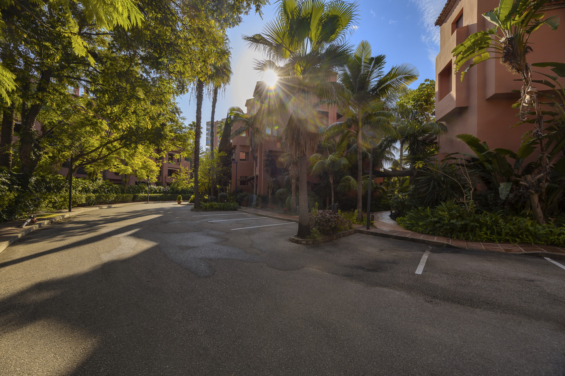 3 Bedroom Apartment in Marbella - Photo 31