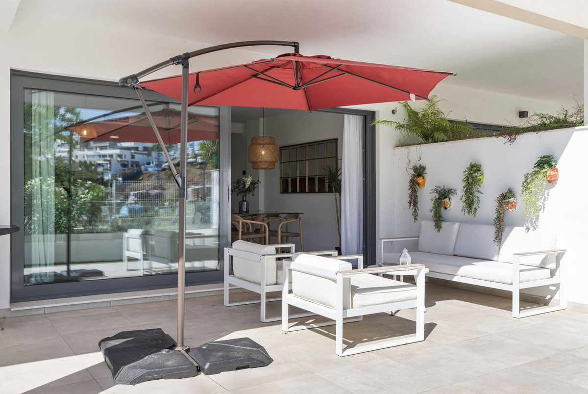 3 Bedroom Apartment in Estepona