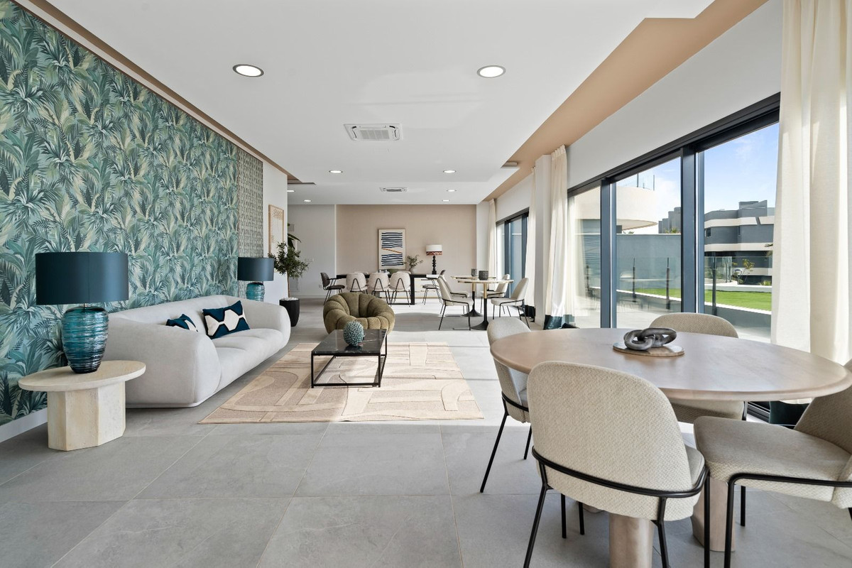3 Bedroom Apartment in Estepona - Photo 23