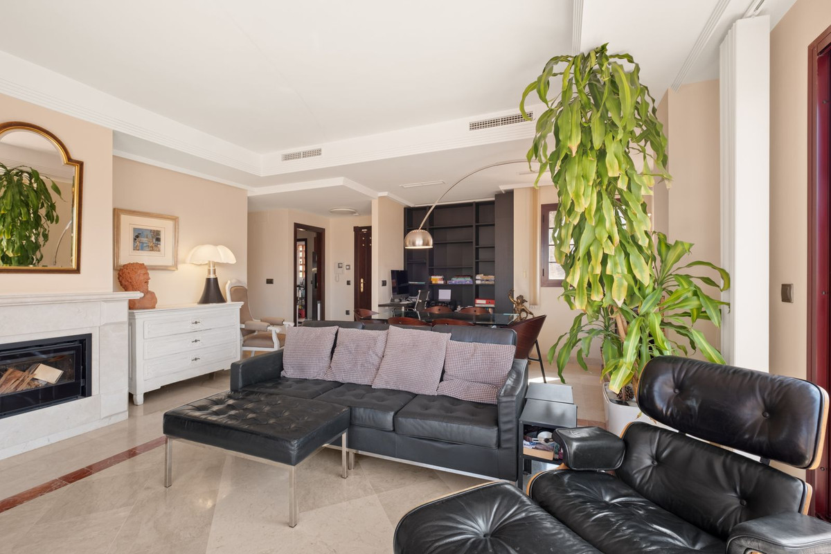 Apartamento com 3 quartos com piscina em Málaga, Espanha – Foto 3