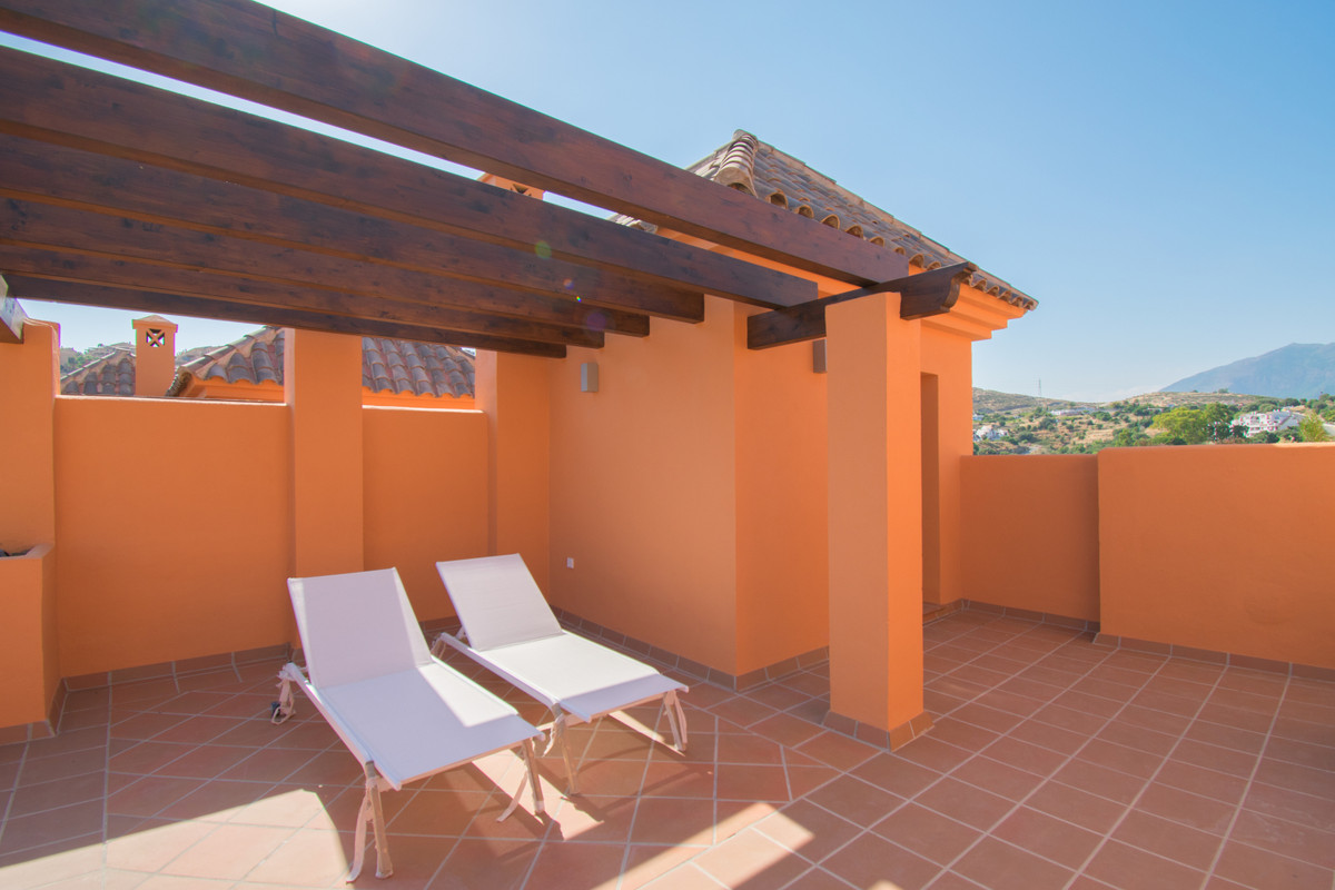 3 Bedroom Townhouse in Estepona - Photo 29