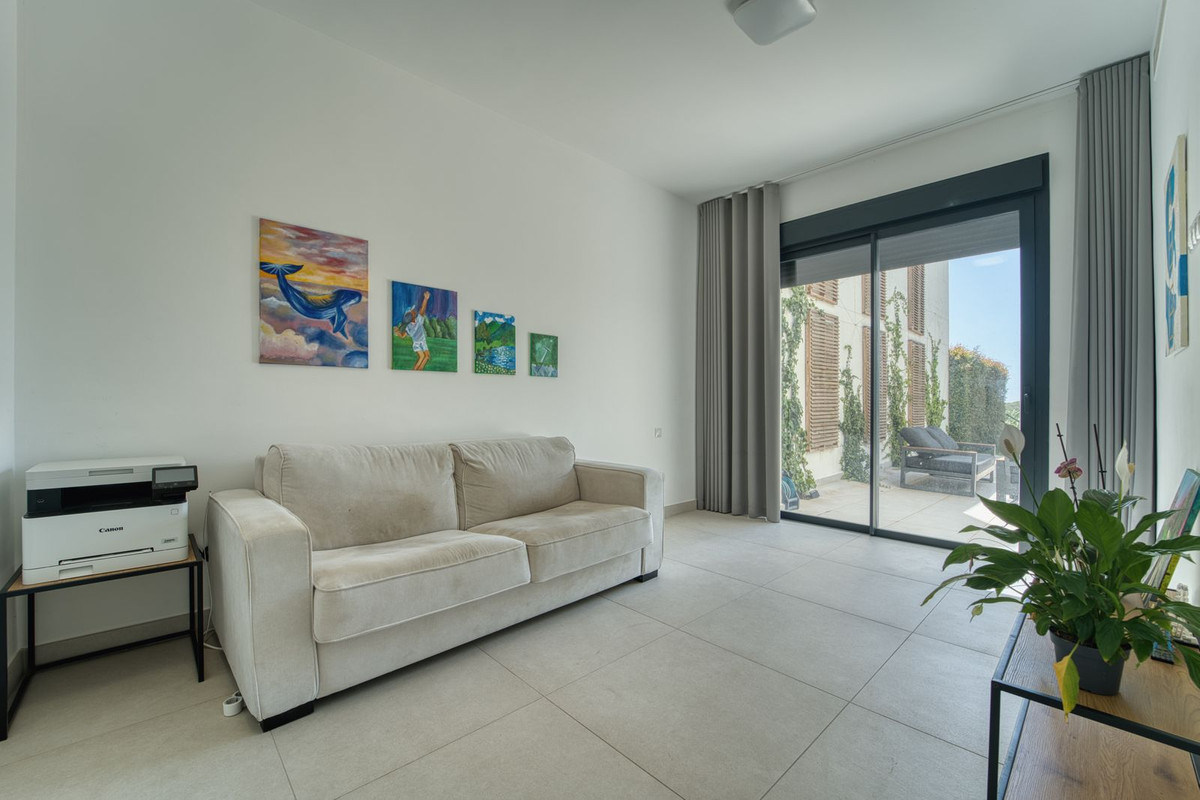 3 Bedroom Townhouse in Casares - Photo 5