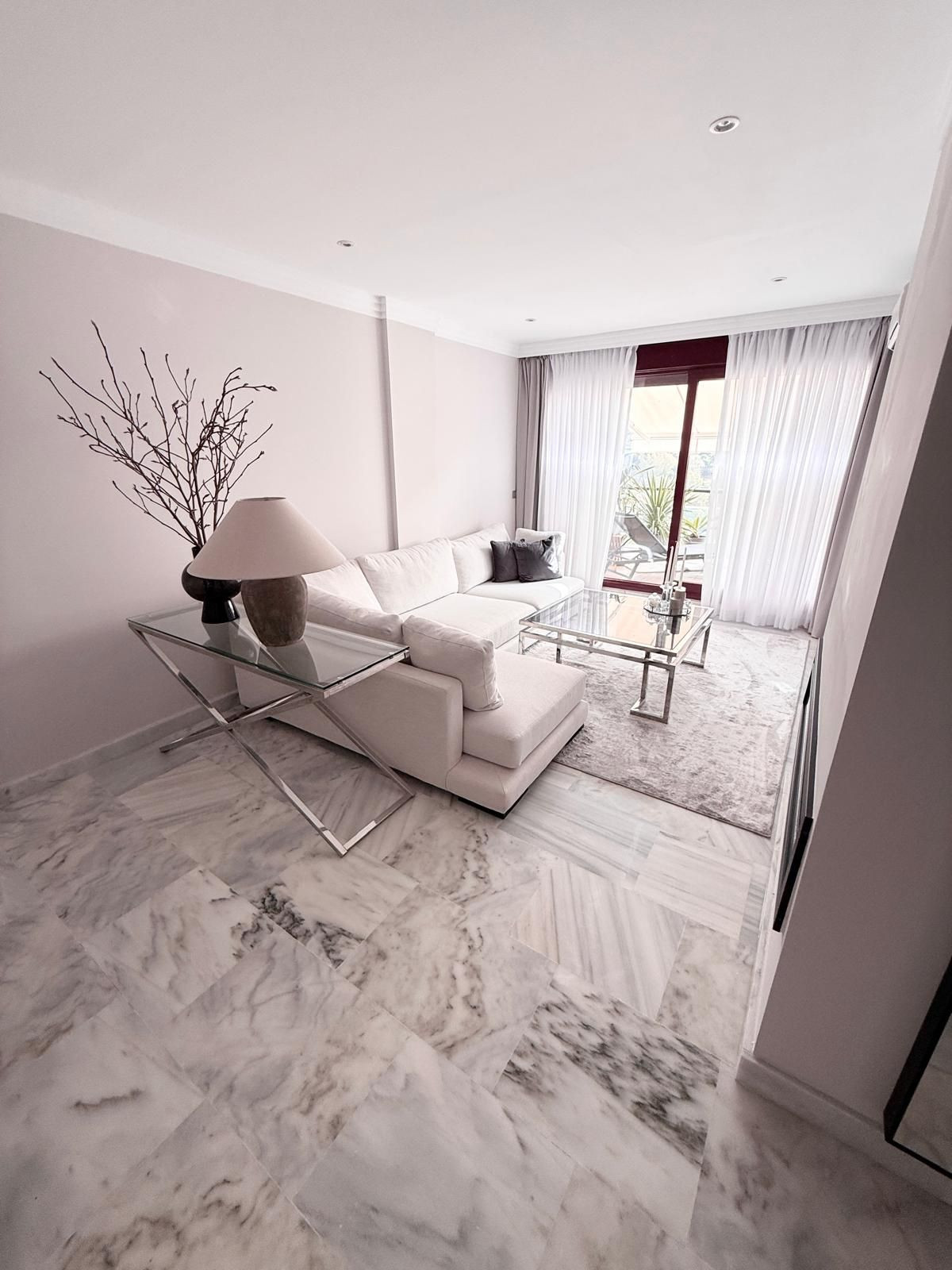 1 Bedroom Apartment in Estepona