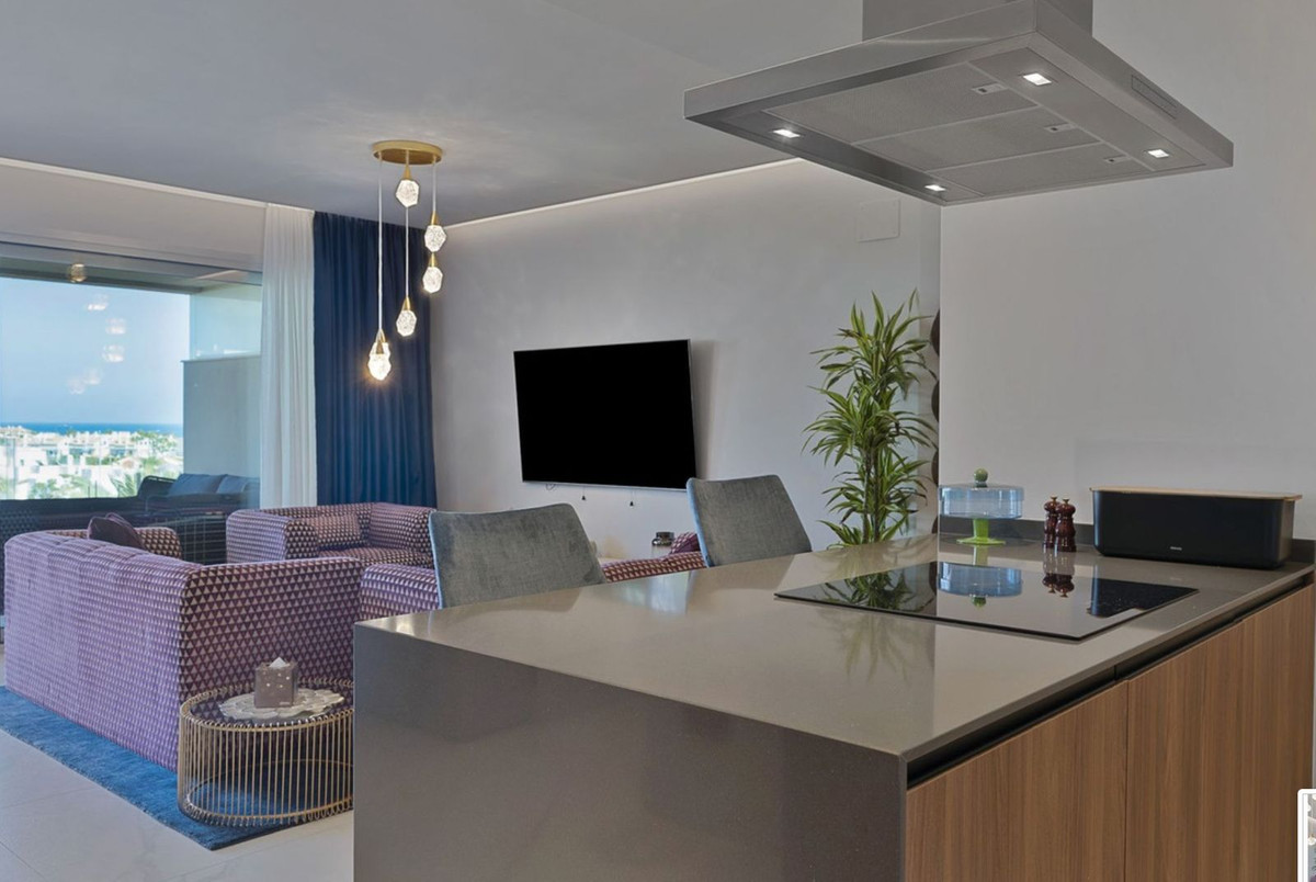 3 Bedroom Apartment in San Pedro de Alcántara - Photo 23