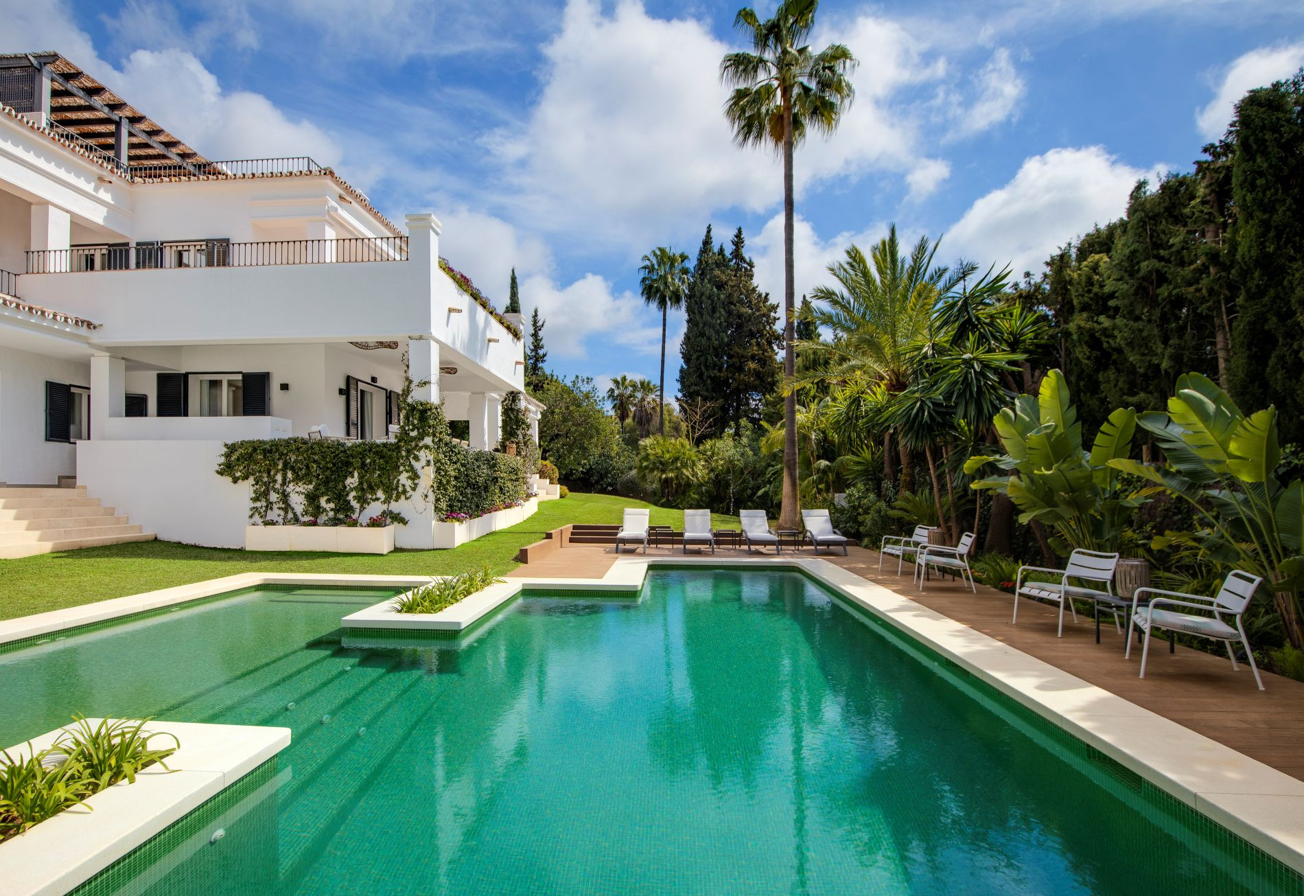 5 Bedroom Villa in Marbella - Photo 10