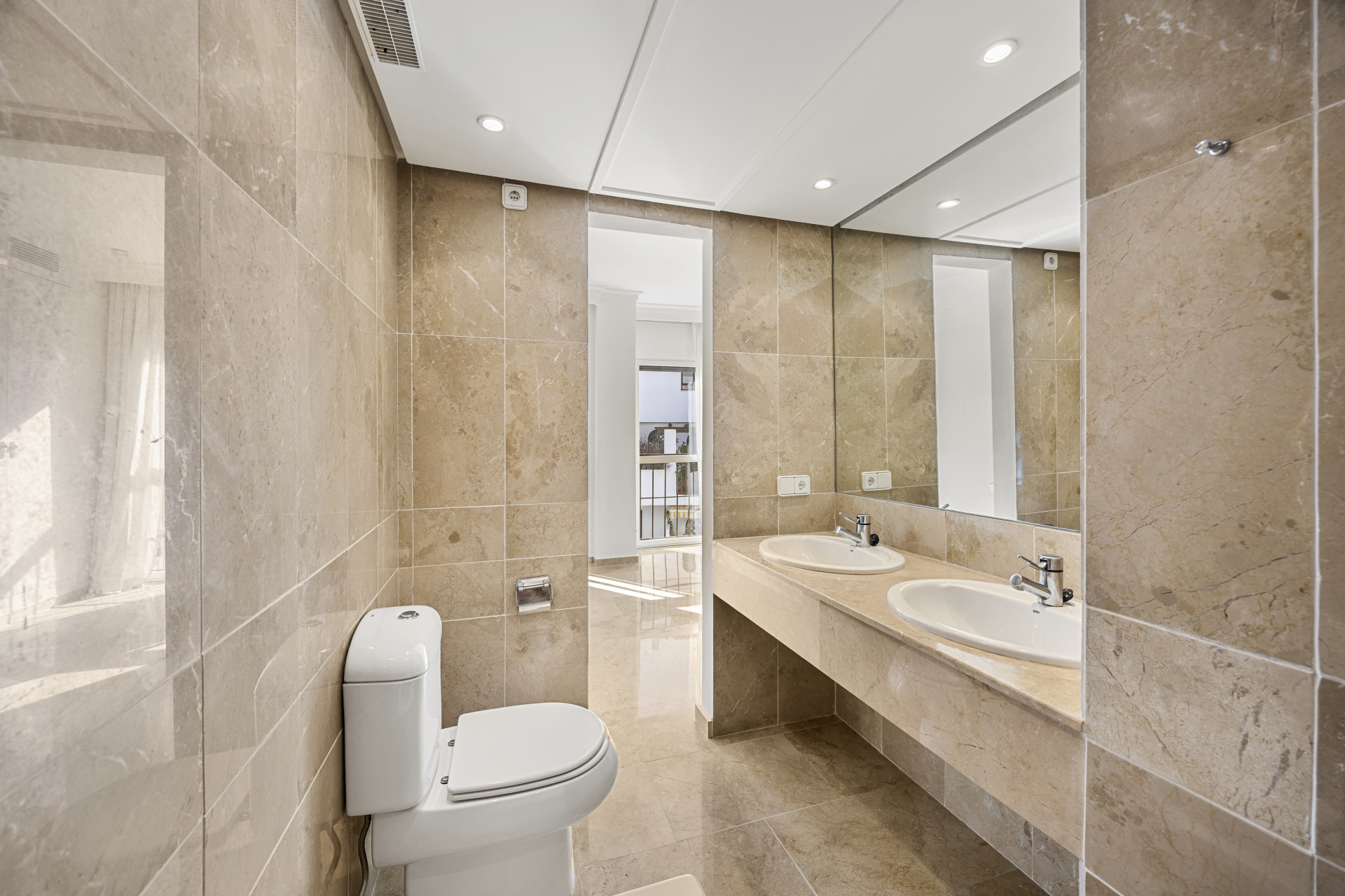 Apartamento com 2 quartos com vista mar em Málaga, Espanha – Foto 17