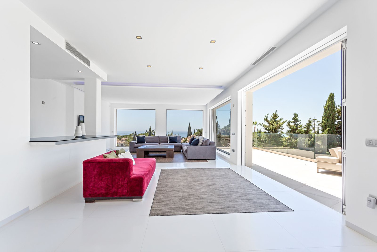 7 Bedroom Villa in Marbella - Photo 49