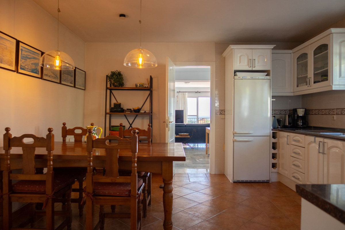 3 Bedroom Villa in Estepona - Photo 15