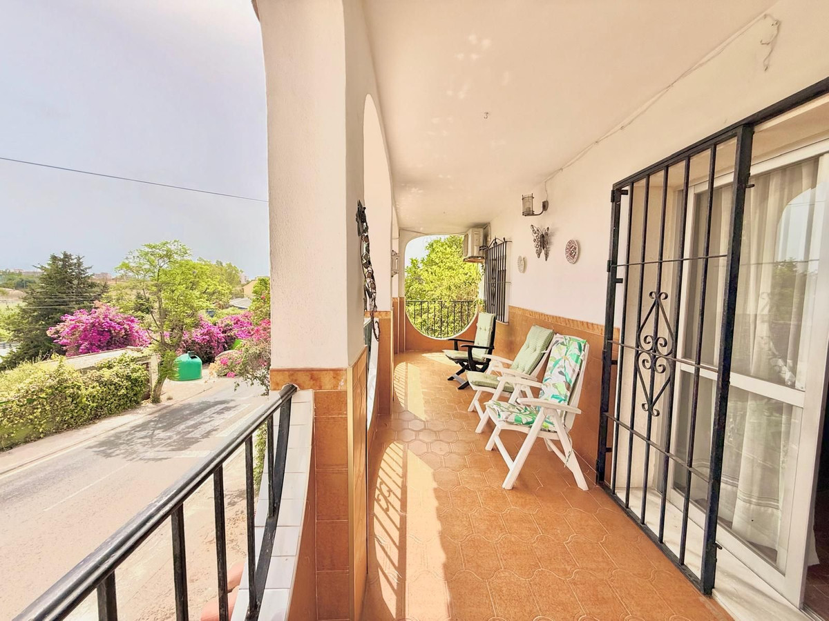 4 Bedroom Villa in Mijas - Photo 15