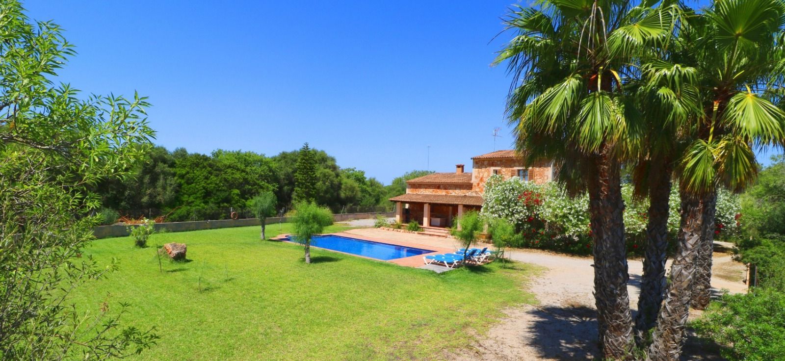 Country house in Campos