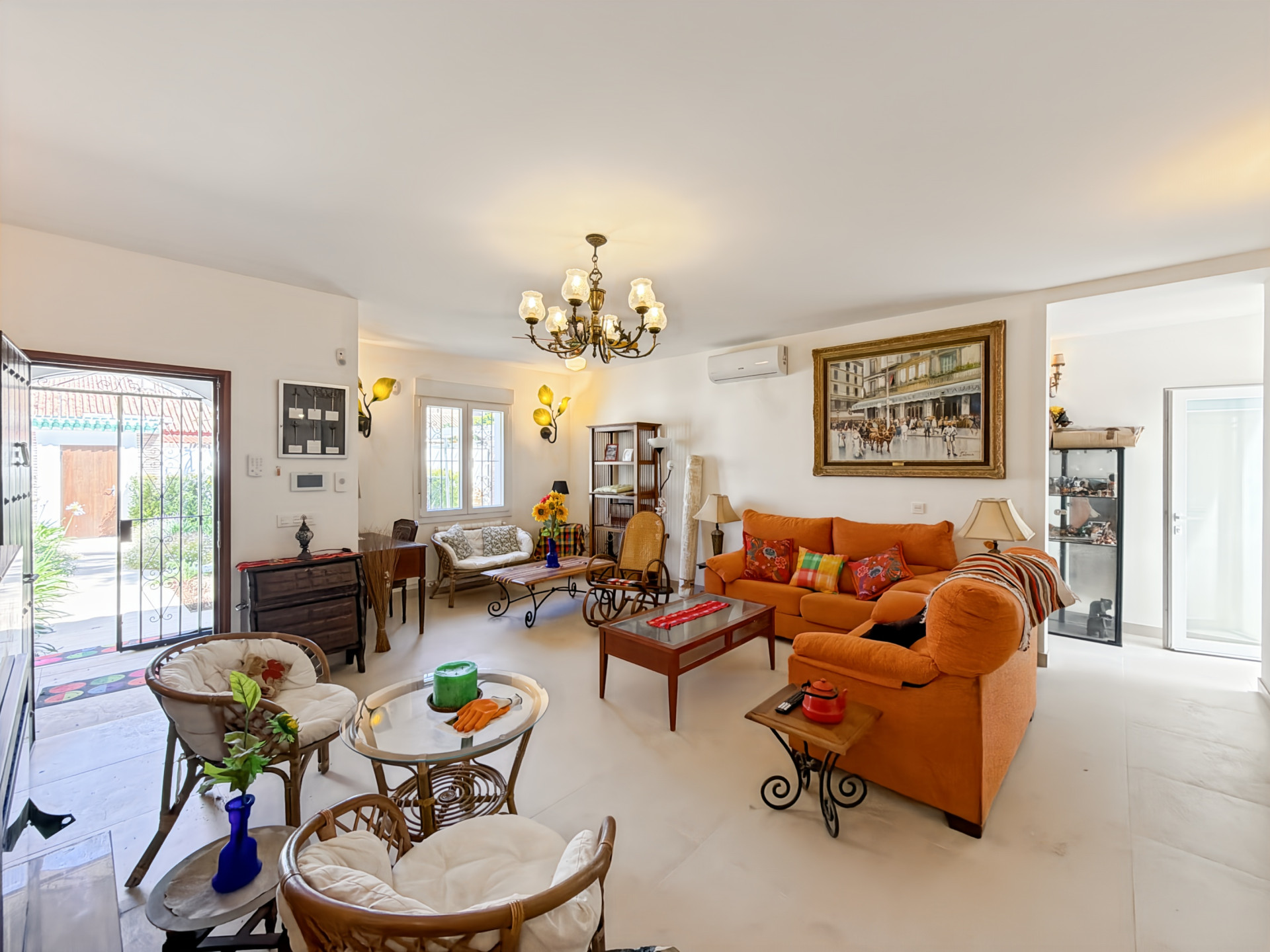 5 Bedroom Villa in Málaga - Photo 32