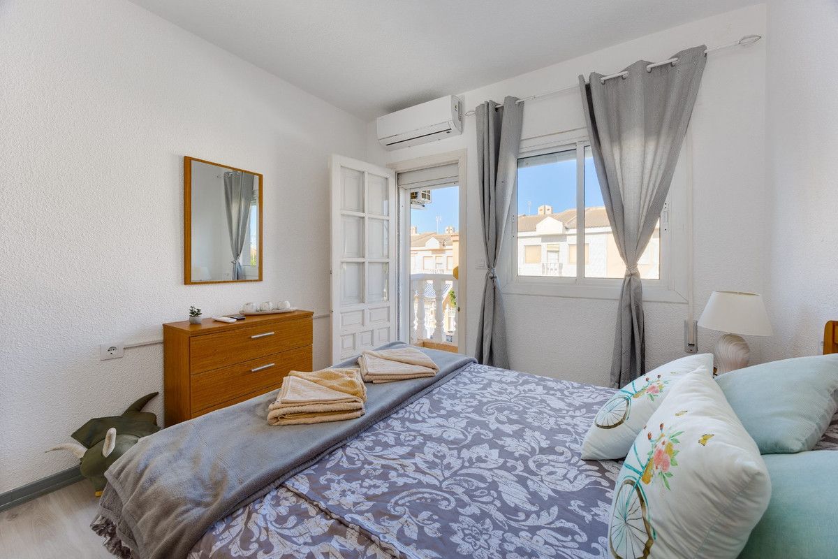 Chalet de 2 dormitorios en Murcia – Foto 18