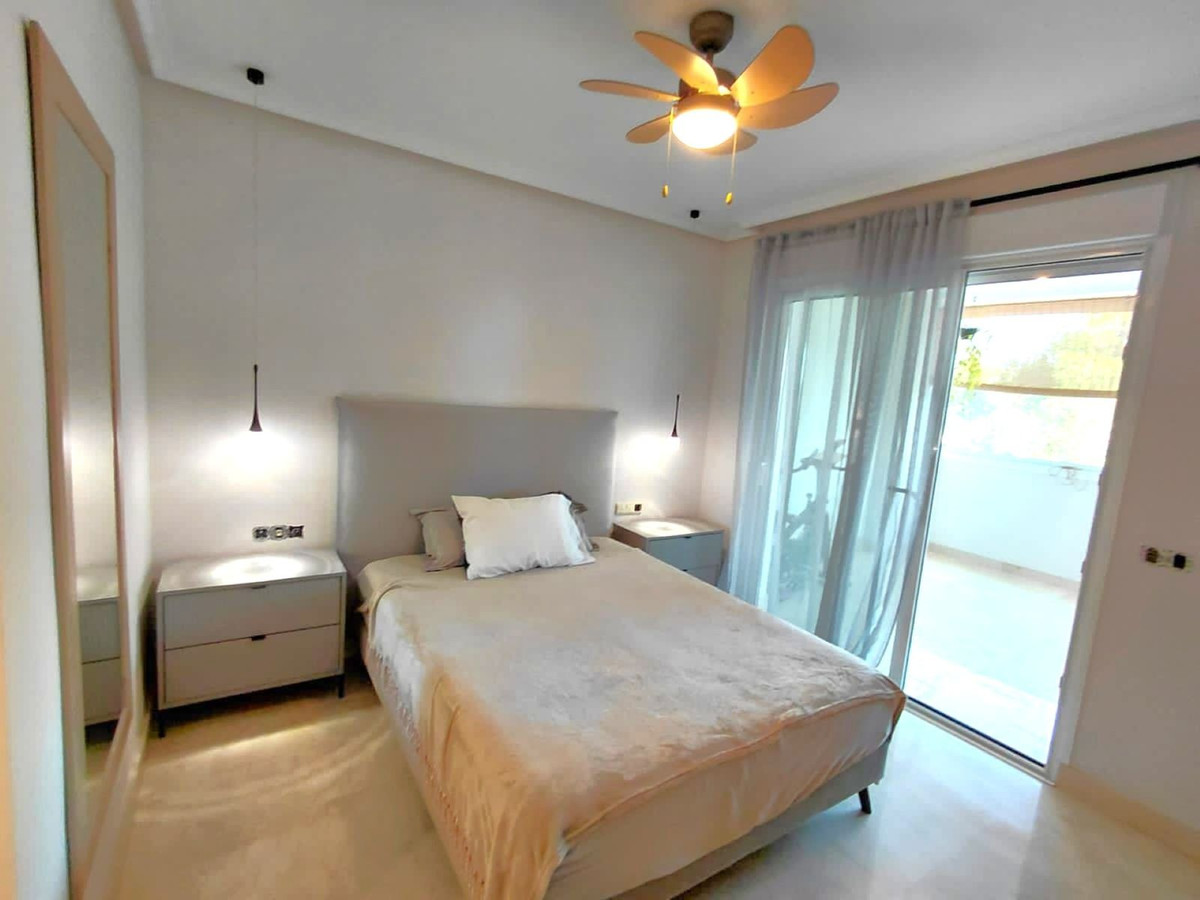 2 Bedroom Apartment in Marbella - Photo 16