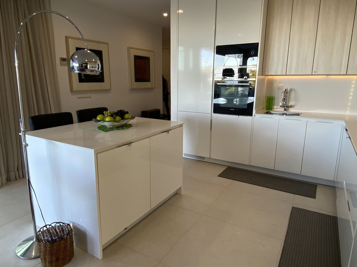 3 Bedroom Townhouse in Casares - Photo 7
