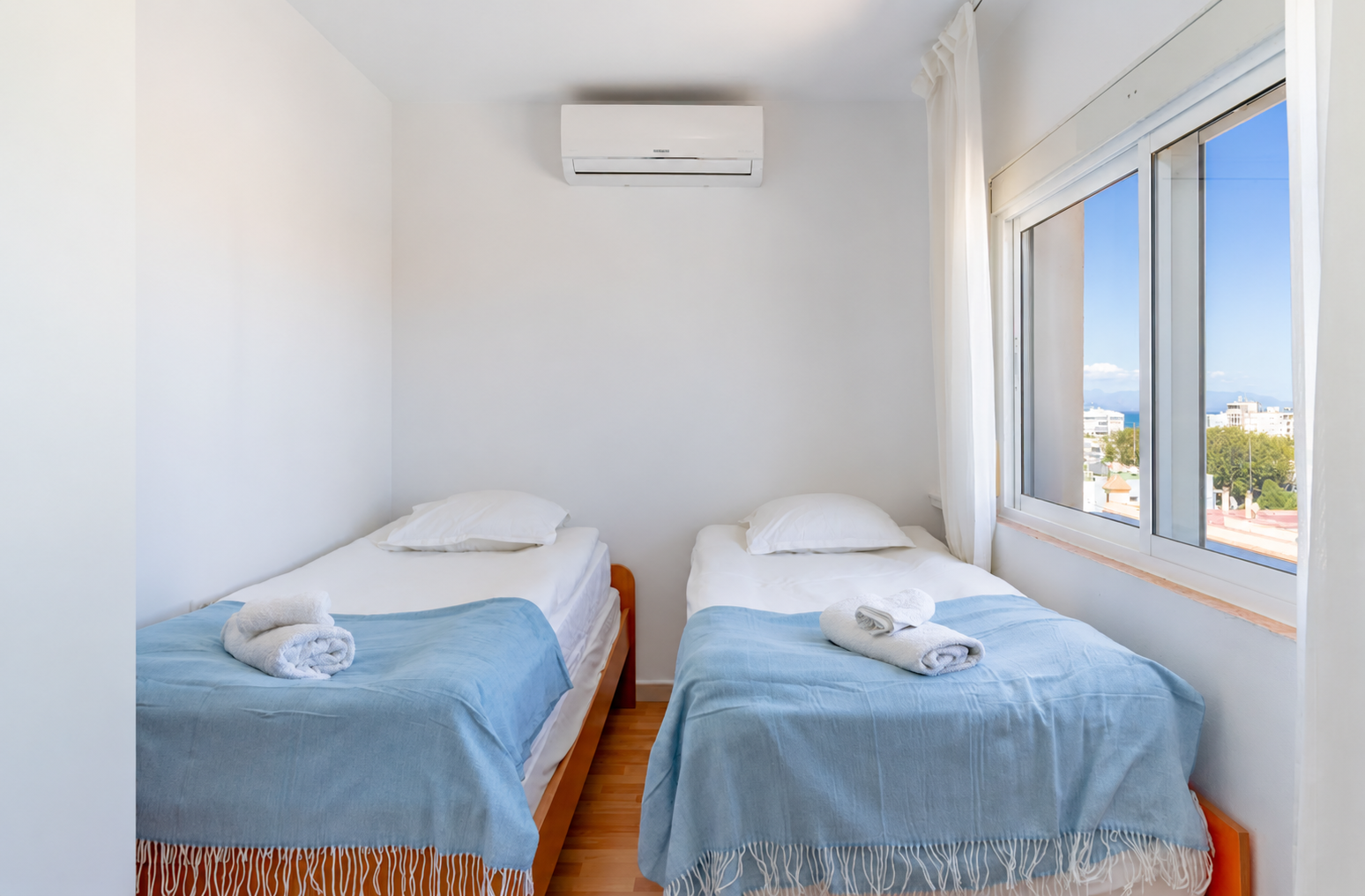 3 Bedroom Penthouse in Torremolinos - Photo 14