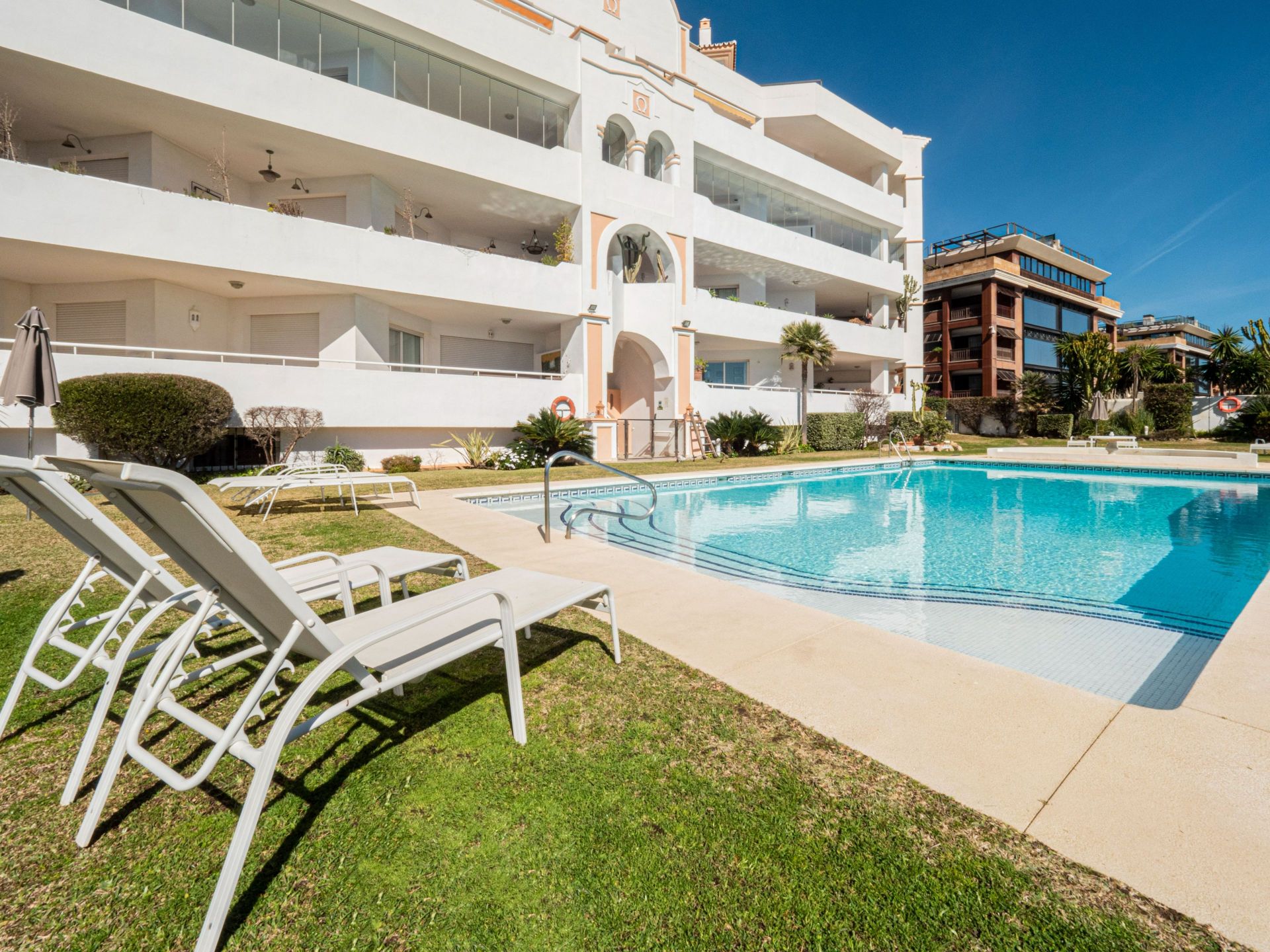 Apartment in Puerto Banus