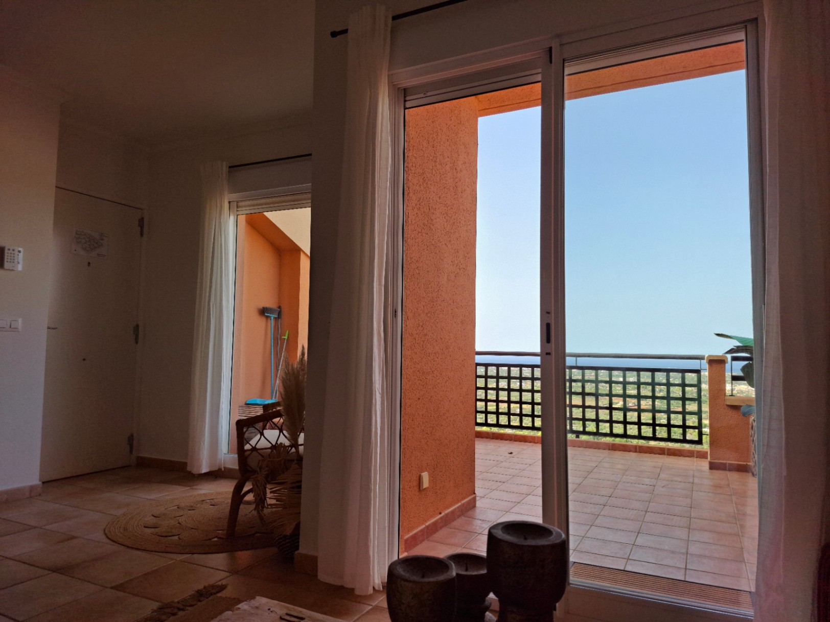 Apartamento com 2 quartos com piscina em Alicante, Espanha – Foto 11