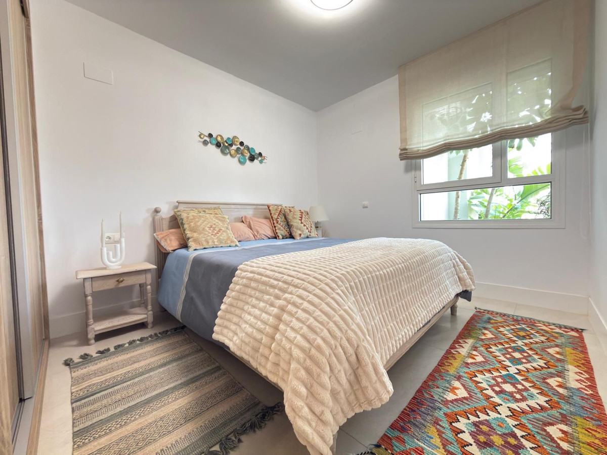 3 Bedroom Apartment in San Roque - Photo 3