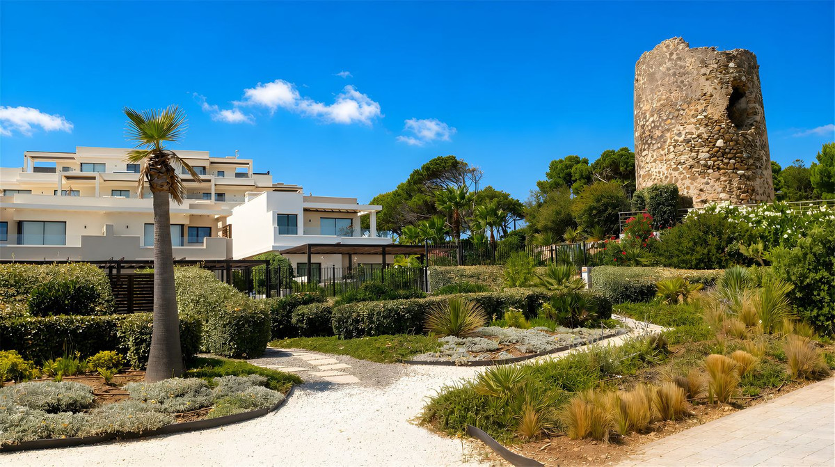 3 Bedroom Apartment in Estepona - Photo 39