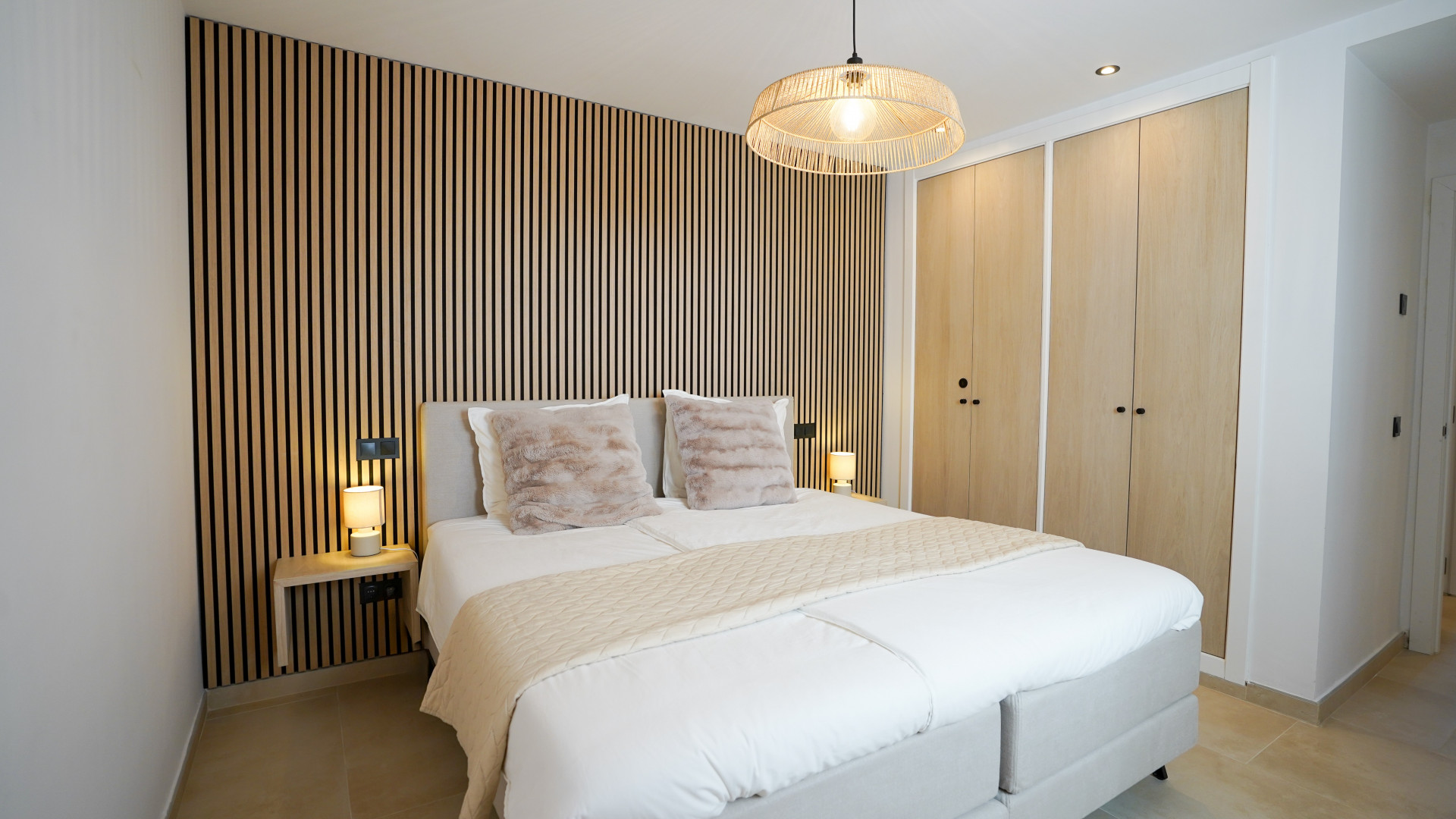 2 Bedroom Apartment in Marbella - Photo 5