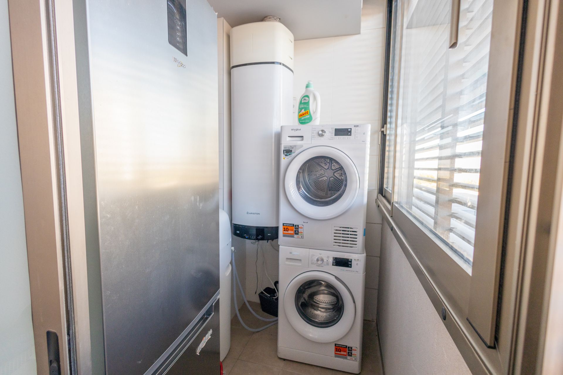 Apartamento com 3 quartos com piscina em Alicante, Espanha – Foto 20