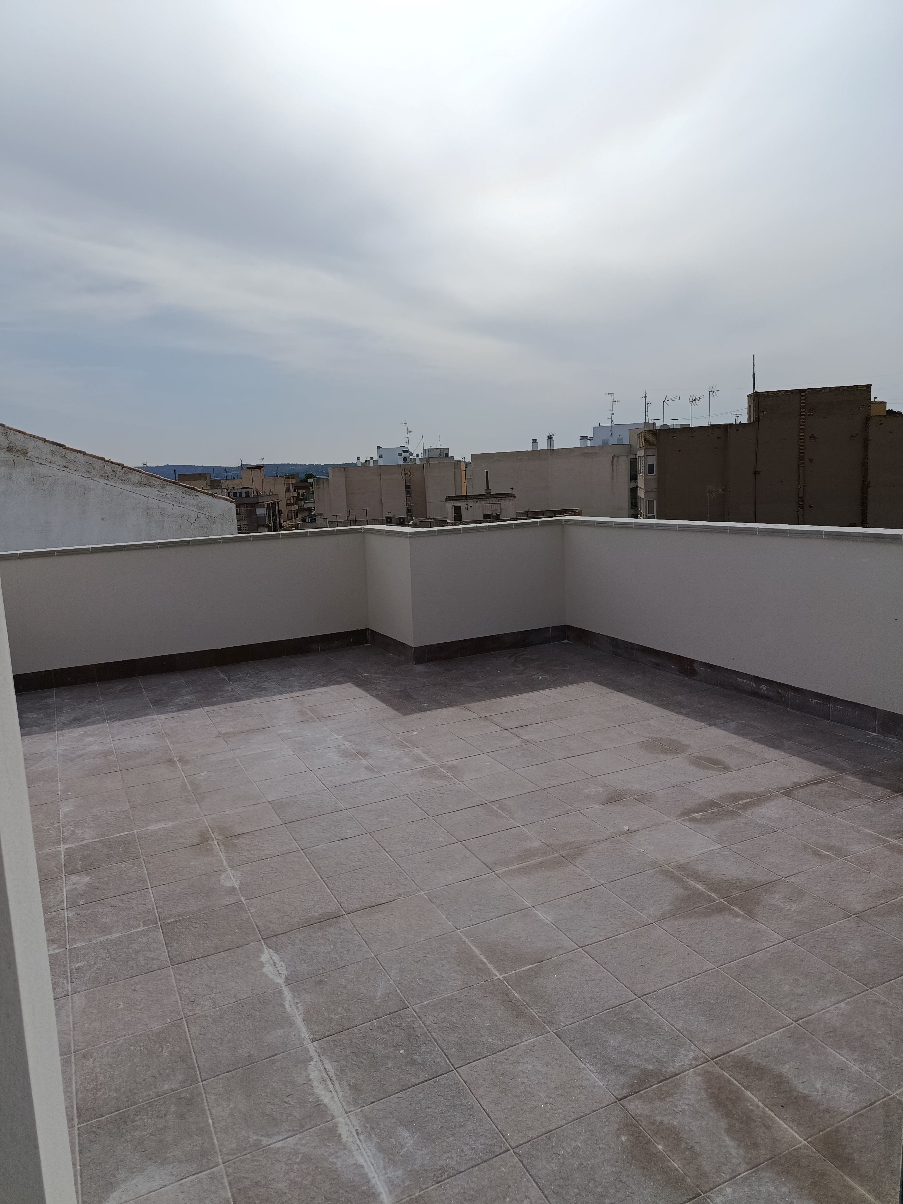 Piso de 2 dormitorios en Alicante – Foto 10