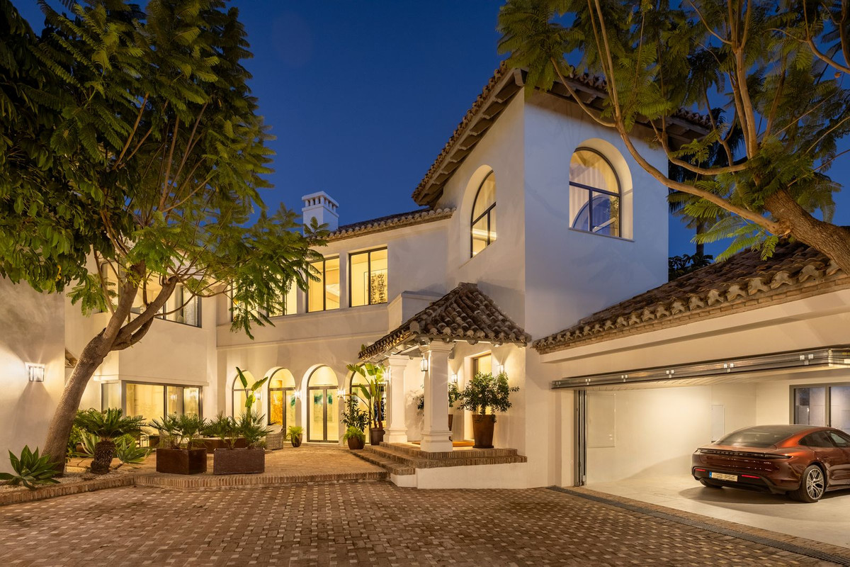 7 Bedroom Villa in Benahavís - Foto 32