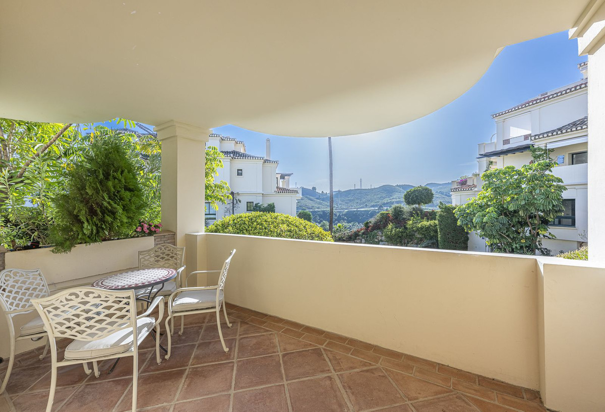 3 Bedroom Apartment in Benahavís - Foto 25