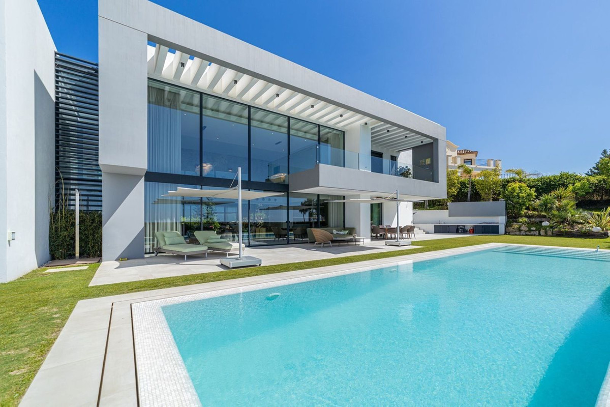 5 Bedroom Villa in Benahavís - Foto 2