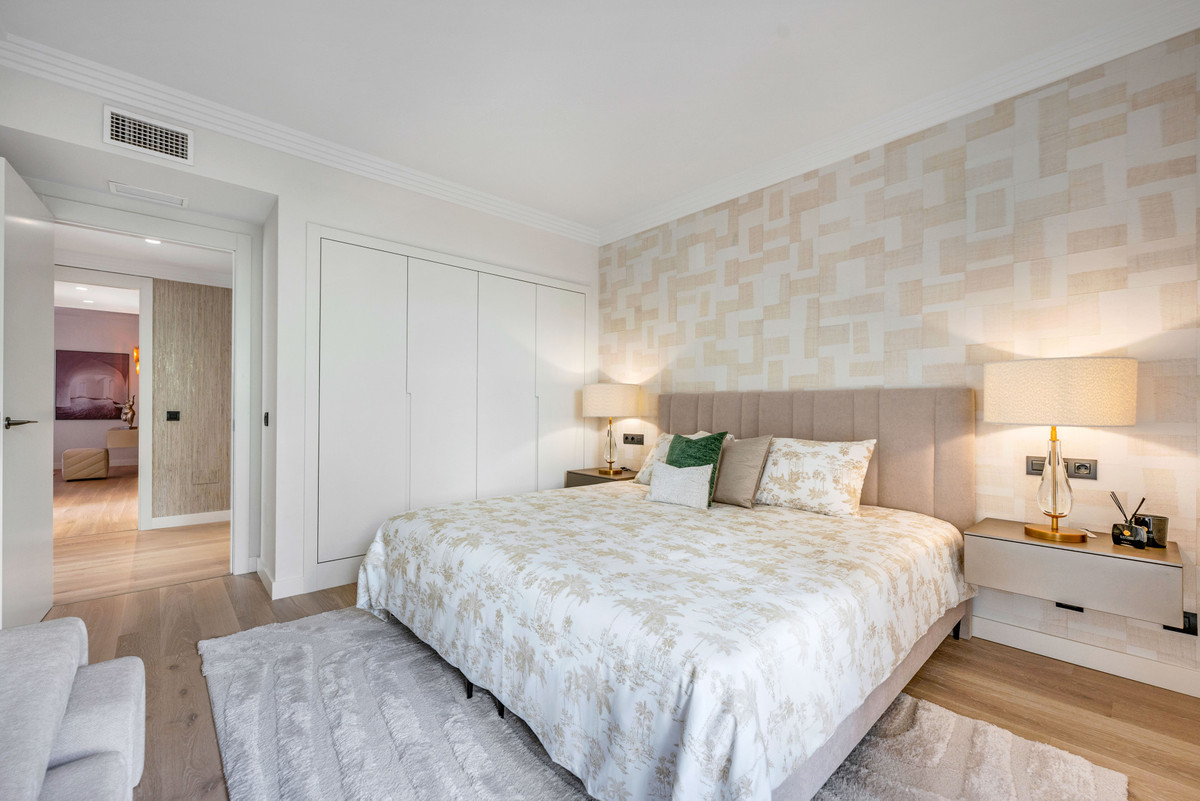 4 Bedroom Apartment in Marbella - Foto 18