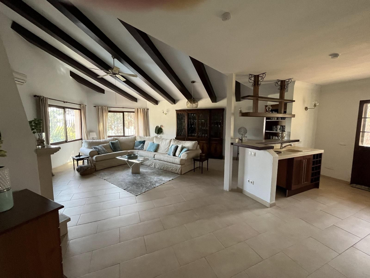 3 Bedroom Villa in Mijas - Photo 5