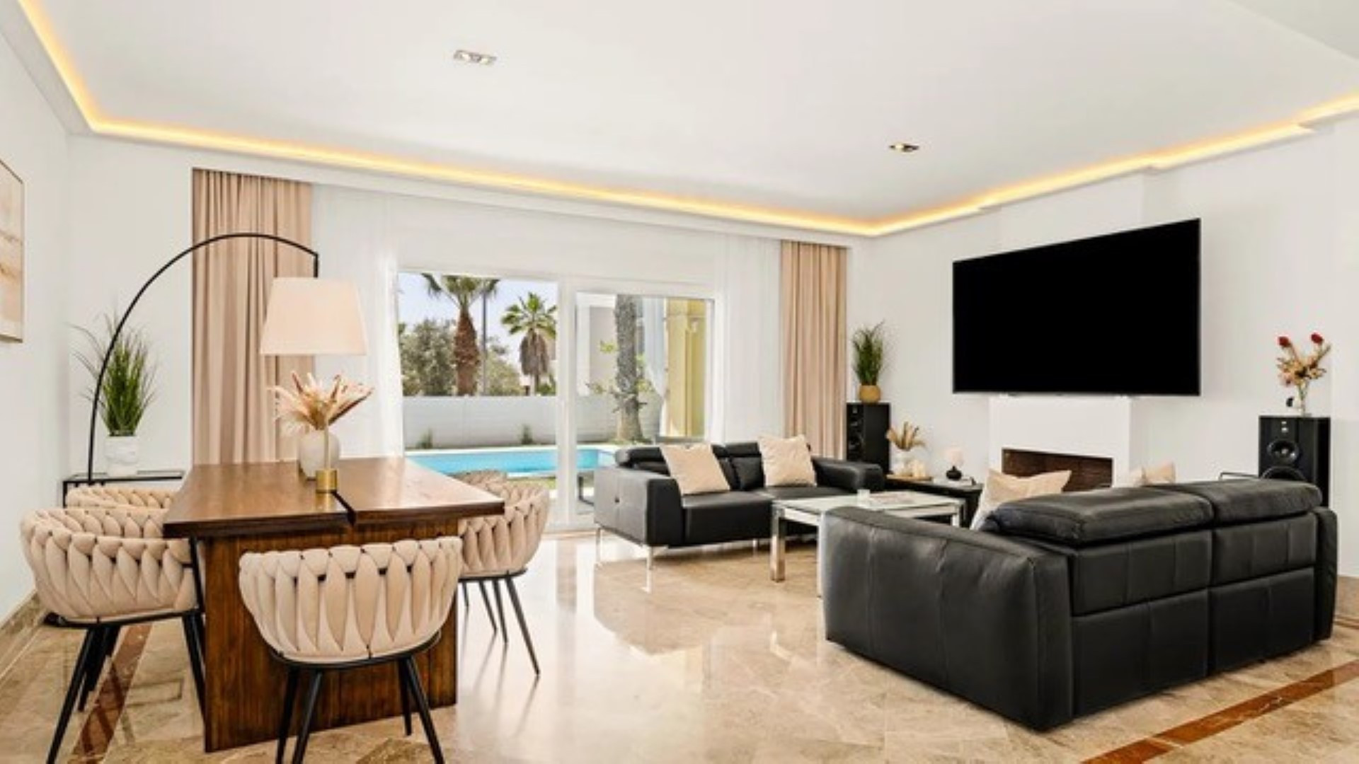 4 Bedroom Villa in Marbella - Photo 4