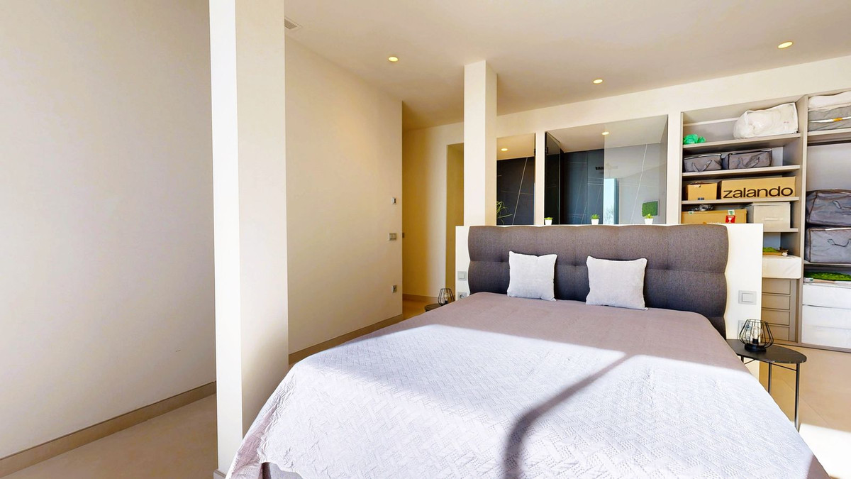 4 Bedroom Villa in Marbella - Foto 12
