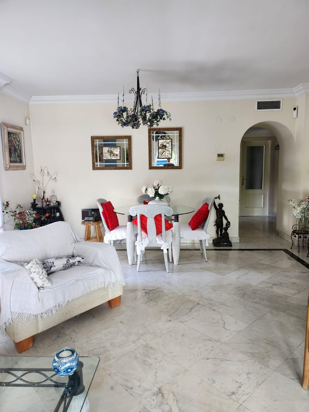 2 Bedroom Apartment in Marbella - Photo 8