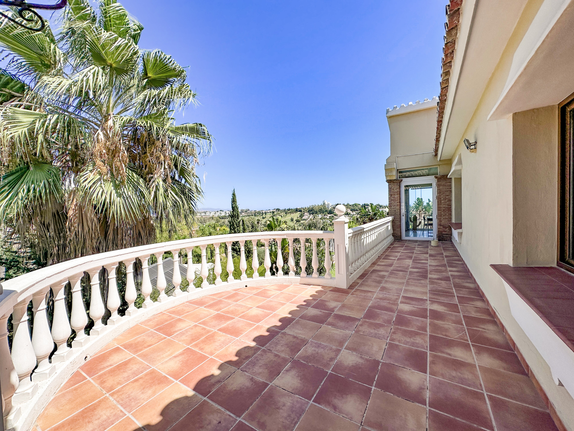 6 Bedroom Villa in Benahavís - Foto 28