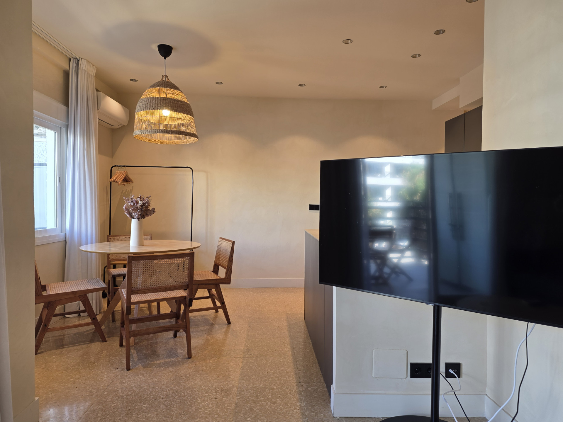 1 Bedroom Apartment in Marbella - Photo 12