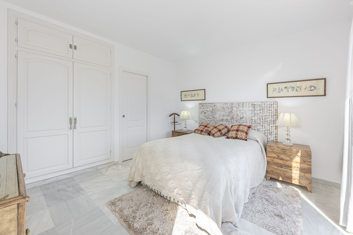 3 Bedroom Townhouse in Marbella - Photo 21