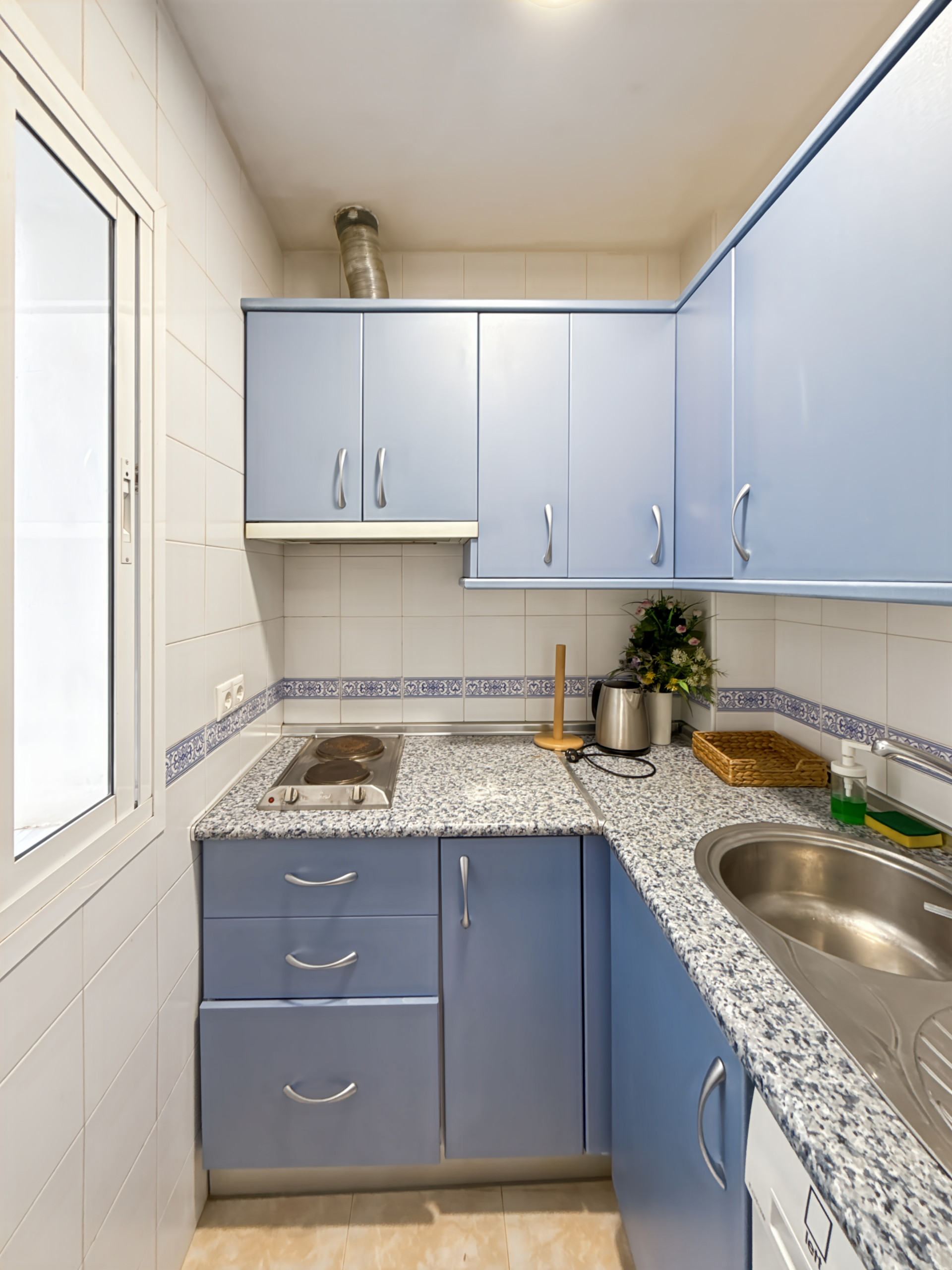 1 Bedroom Apartment in Málaga - Photo 16