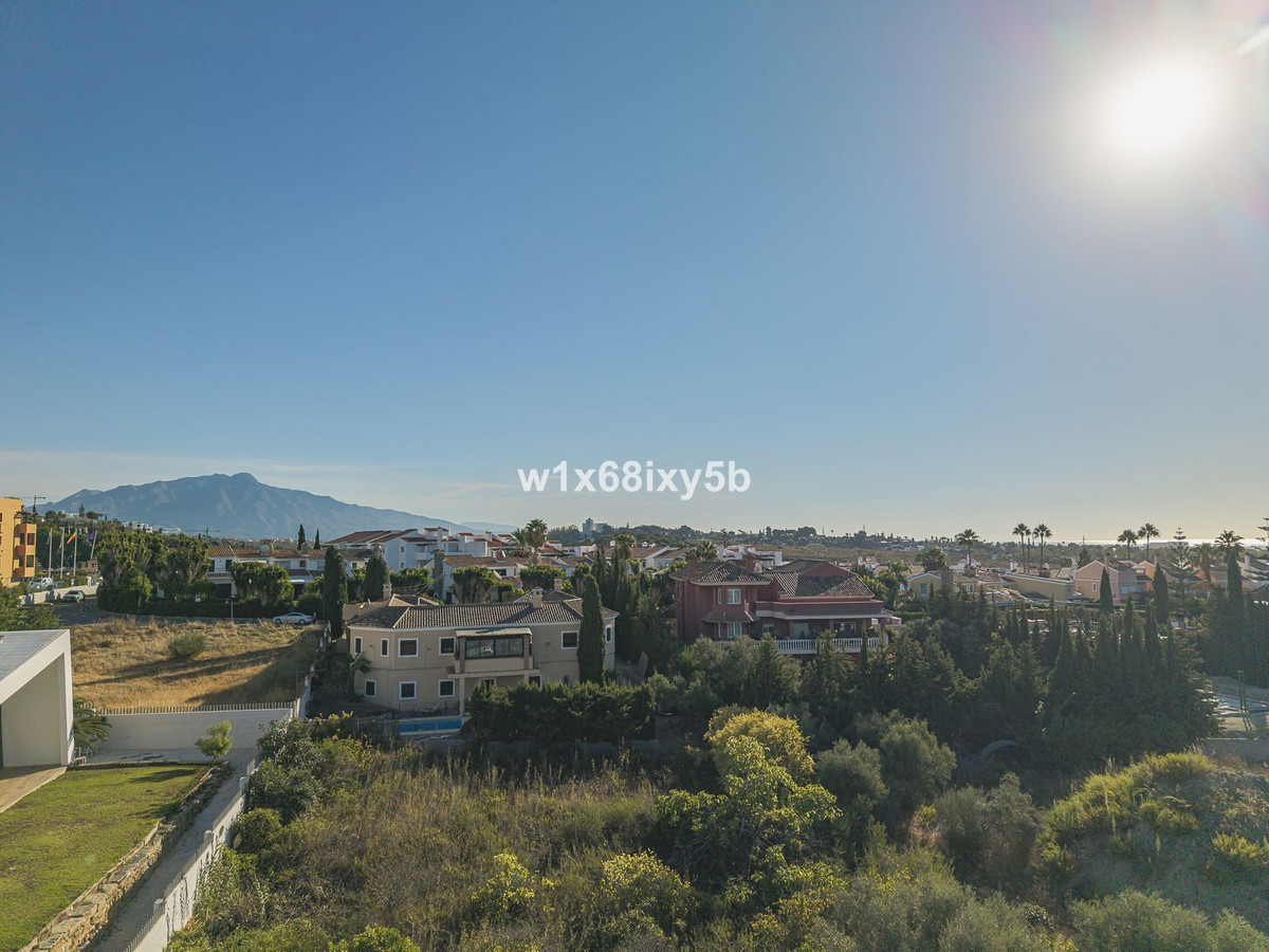 1,213 m² Plot in Estepona - Photo 25