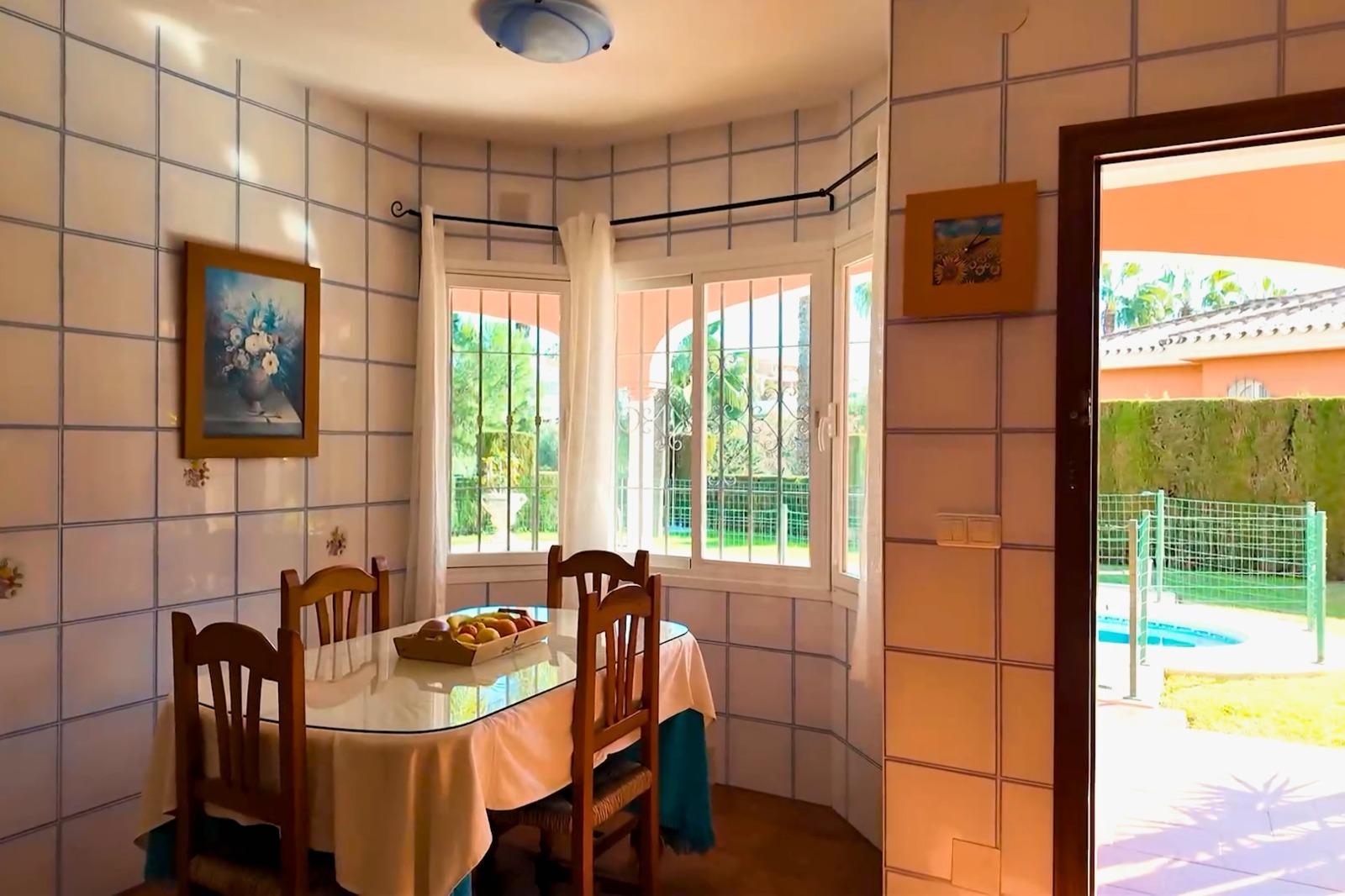 5 Bedroom Villa in Mijas - Photo 5