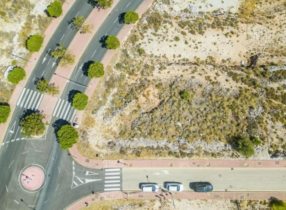 696 m² Plot in Benalmádena - Photo 11