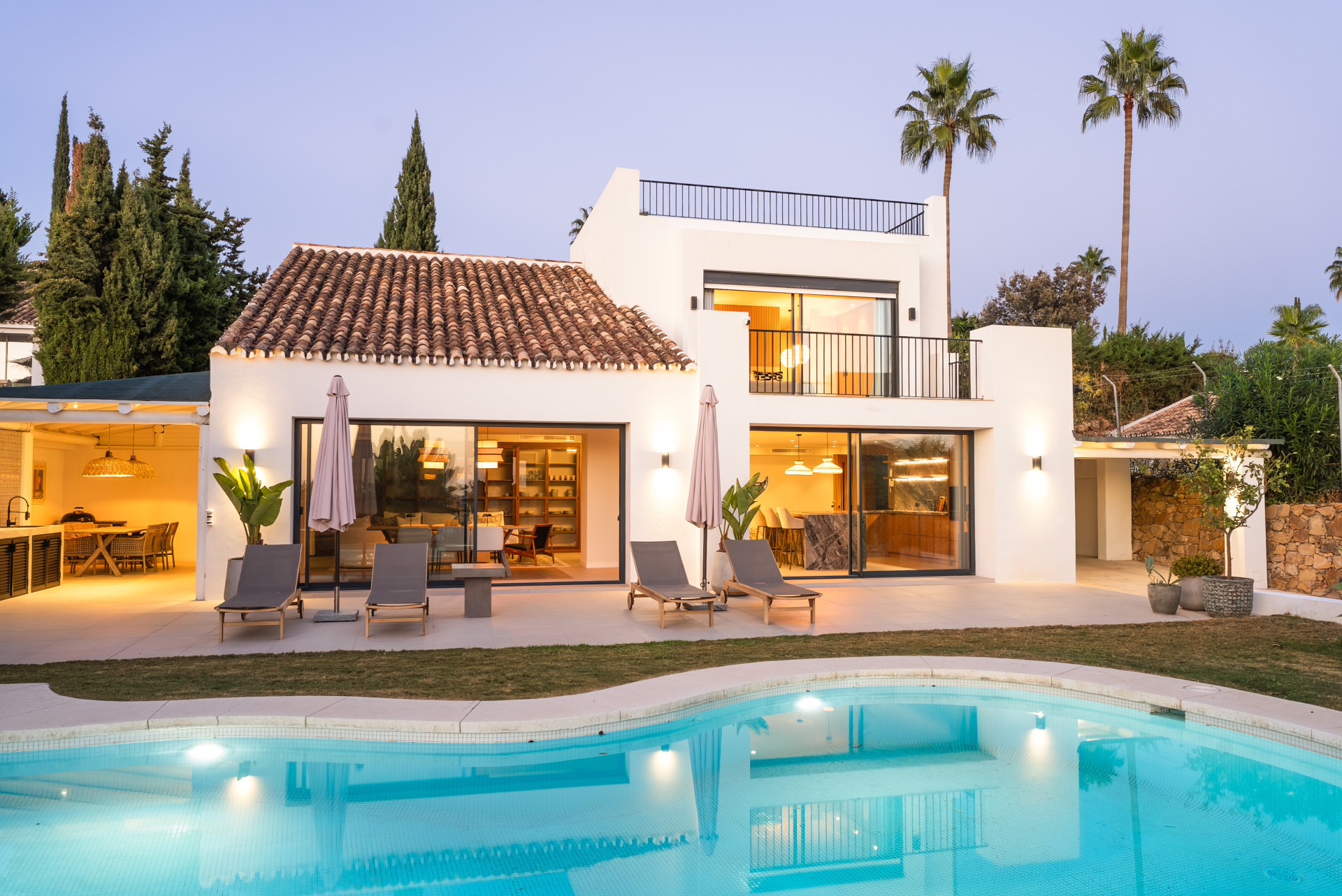 4 Bedroom Villa in Marbella - Photo 32