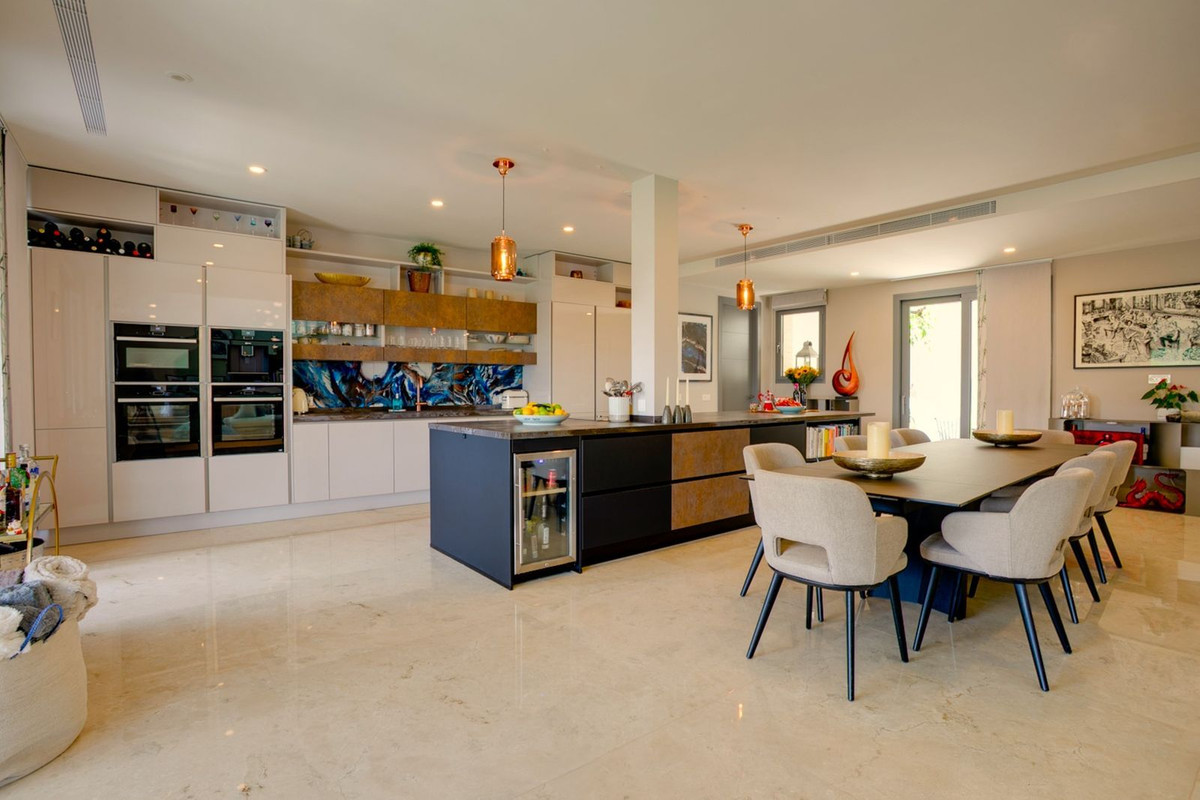 6 Bedroom Villa in Benahavís - Foto 11