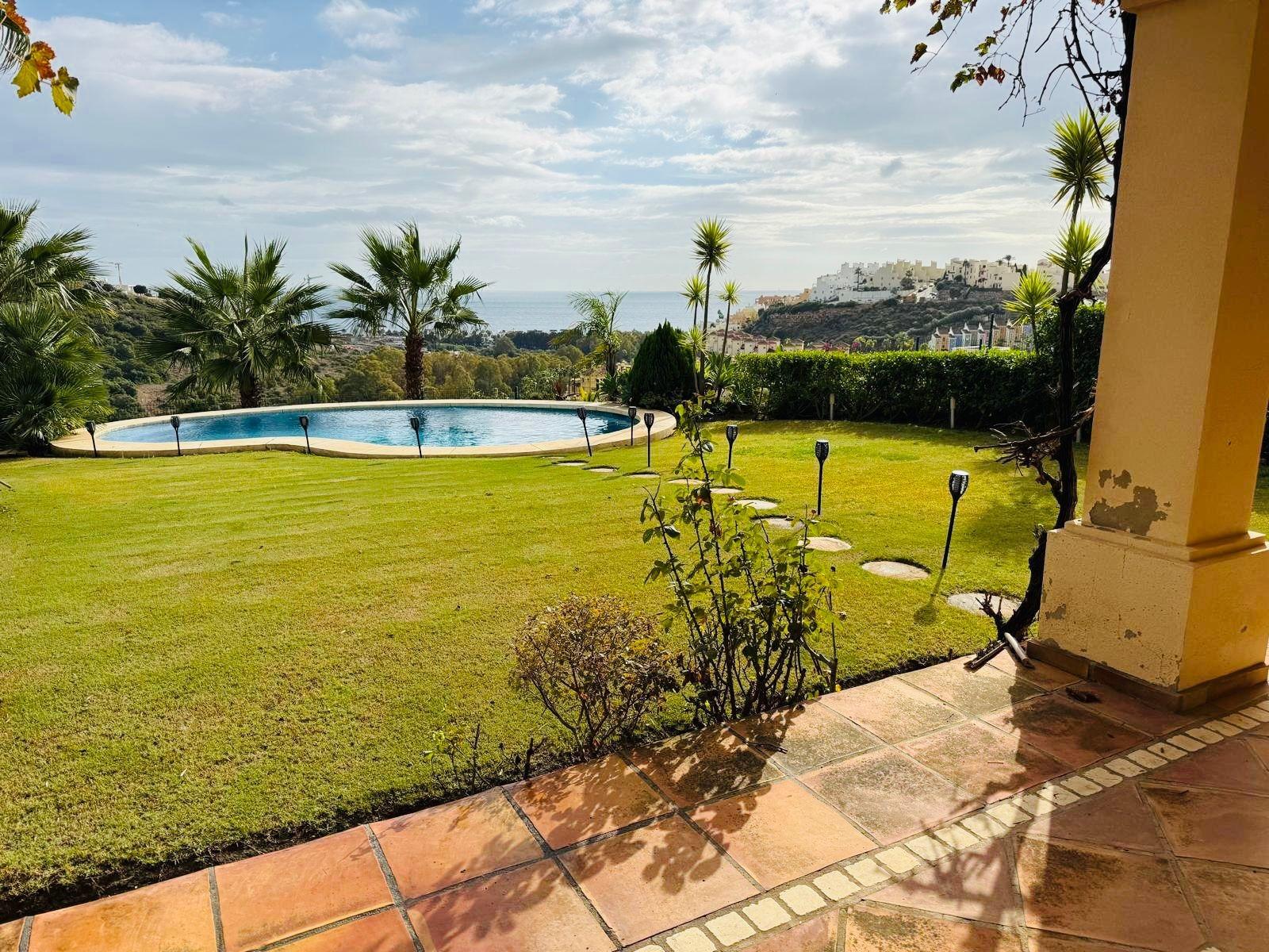 5 Bedroom Villa in Casares - Photo 5