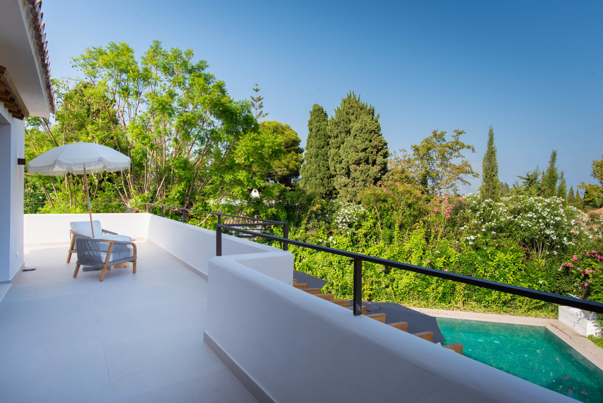 4 Bedroom Villa in San Pedro de Alcántara - Photo 22